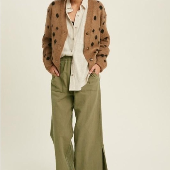 Olive Woven Pants with Slide Slit - Picture 3 of 4